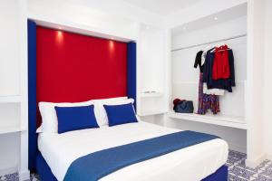 Blue Splendor Sorrento Apartment