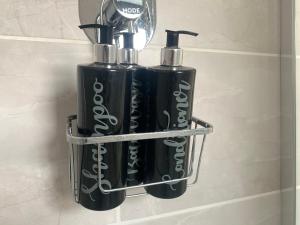 Seaglass Cottage, 5 mins from beach, hot tub on request