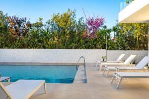 s u e ñ o - studios and apartments, with shared pool