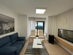 Apartamento con terraza,2 min de la playa, Ares - Ares