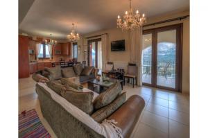 Amazing Villa Amare with stunning views