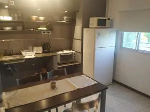 Alojamiento Toma Vieja - Depto por día - La Picada