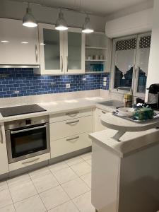 Superbe 3 PIECES face gare TGV RER de Massy