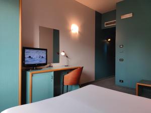 Basic Double or Twin Room room in Hotel Verbano 2000