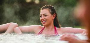 Cleeves Cabins Arran Luxury Lodge with hot tub