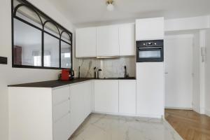 Apartments in the heart of Paris in Sentier