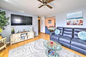 Ocean Inlet Cottage with Deck and Grill!