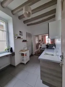 Le murier ensoleillé - 马尔赛