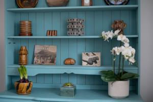 Cottage in heart of Dolgellau with parking