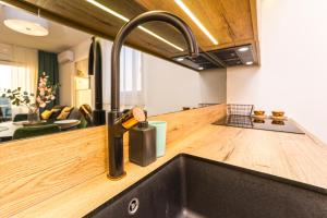 Blue waves, beachfront modern apartment