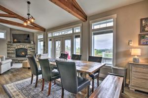 Travelers Retreat Studio w Patio & Yard!