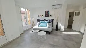 MaxBnb - T2 Balcon 50m2 - Climatisé - Ouest - - Les Routes