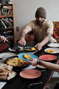 13 Cielos Hostel & Coworking