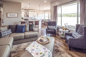 Vistas Bonitas Home with Patio 7 Mi to Snowbowl! - 3hvězdičkové hotely ve městě Flagstaff