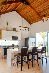 HOP PRAIA exclusiva laguna y playa en Chincha