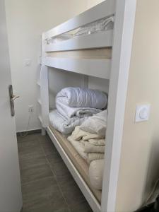 Appartements Appartement contemporain le Vendome a 90m de la plage : photos des chambres