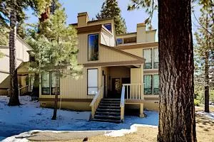 North Lake Loft - 金斯伍德庄园