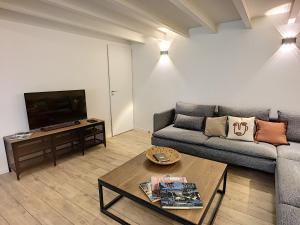 Maison Luxe 4 chambres - Patio - Climatisation - 10 minutes à pied du Pont dAvignon