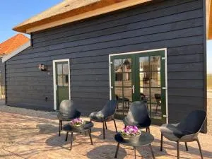 Villa in Wieringer near the Wadden Sea - Oosterklief