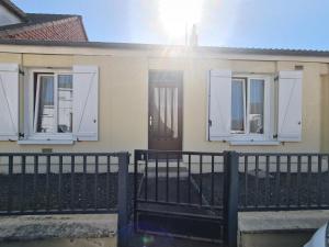 Maisons de vacances Gite Chateauroux, 3 pieces, 4 personnes - FR-1-591-59 : photos des chambres