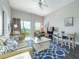 Three-Bedroom Apartment room in Madeira Bay Resort