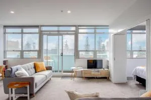 Coastal Crib - Napier Holiday Apartment - Onekawa