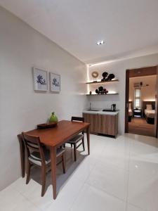 Tagaytay Country Hotel