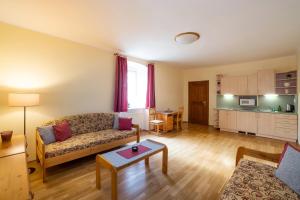 Apartment room in Penzion Maštal