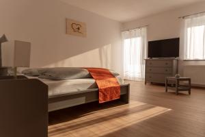 CLAUS RESCH APPARTEMENTS - E-Bike, Wandern, Minigolf, Familie, Urlaub an der Weinstraße