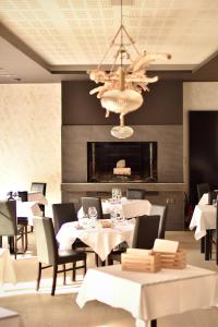 Hotels Hotel Restaurant La Charrue : photos des chambres