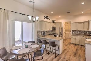 Bright Home with Yard, 4 Mi to Colorado River!