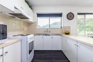 Shoal Towers 4 11 Shoal Bay Road straight across the road to the beach