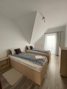 FENYŐ APARTMAN HOUSE II.