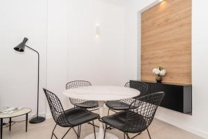 Cannes Center La Croisette Splendid 2 BR in premium residence gardens and balcony by Olam Properties
