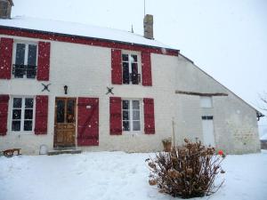 Maisons de vacances Maison de 3 chambres avec jardin clos a Jandun : photos des chambres