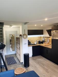 Appartement cosy à Manigod avec piscine partagée – 50 m² - 4hvězdičkové hotely ve městě Manigod