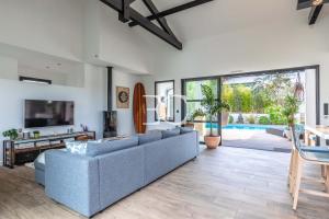 Maisons de vacances PROMO - Easy Cles- Gorgeous 5 bedrooms villa with heated pool AC : photos des chambres