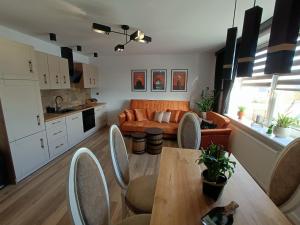 Apartamenty Holender House 6 plaż w zasięgu plus jeziora