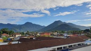 Apartamento com piscina em Ubatuba perto da praia
