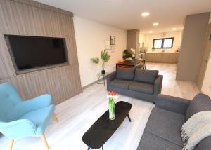 yugo explore melbourn point