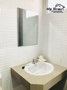 MY HOME Hotel - Phutthamonthon 4 Road, near Mahidol University Salaya