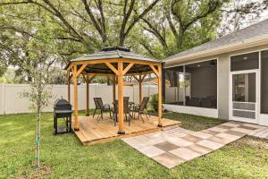 St Pete Escape with Patio and Yard 6 Mi to Beach