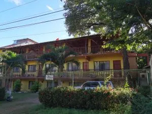 HOTEL GEORGI CR - 阿维拉纳海滩