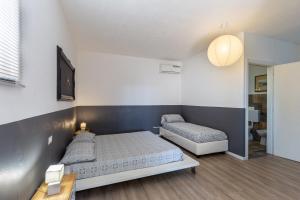 Comfort Dreibettzimmer mit Dusche