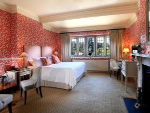 Old Hall Feature Double  room in Gisborough Hall Hotel