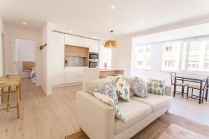 Sea Surf & The City- Beach Apt-Air Cond