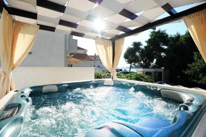 Apartments Villa Zlatko