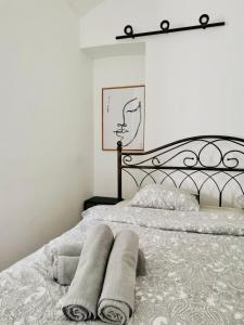 150 steps to the main square 