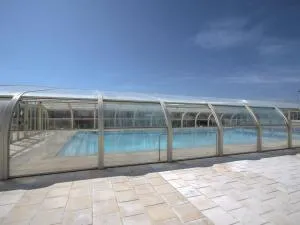 Pleasant holiday home with garden - 滨海伊西尼