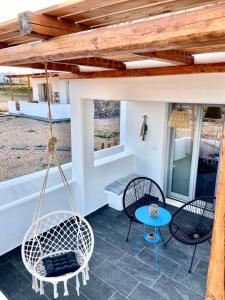 Aeron Suites